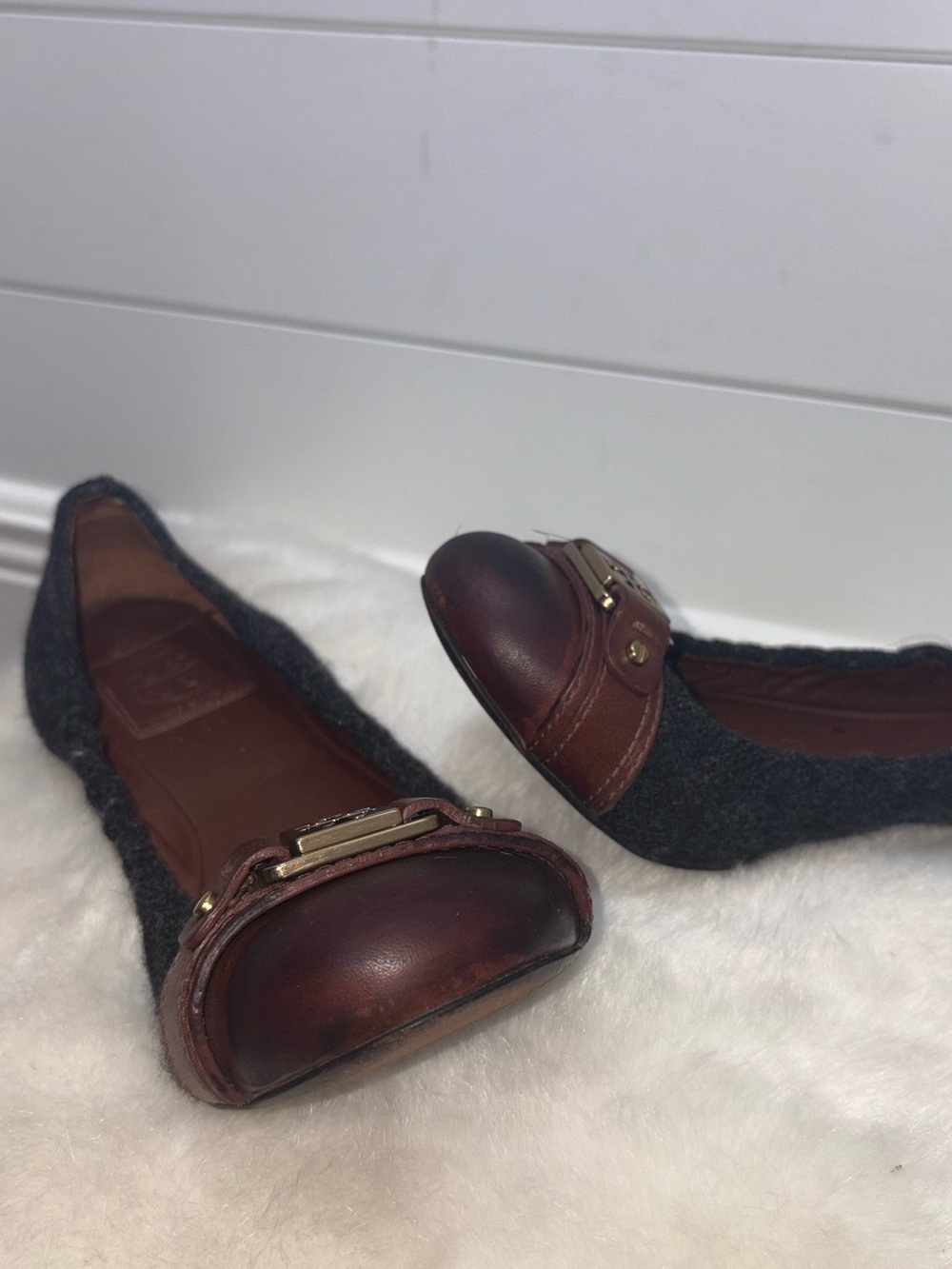 Tory Burch Leather-Tip Gray Women's Ballet Flats - Picture 2 of 5